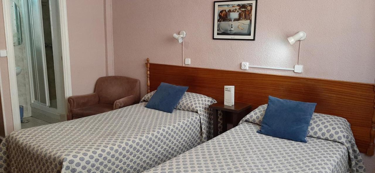 Hostal San Martin มาดริด ภายนอก รูปภาพ