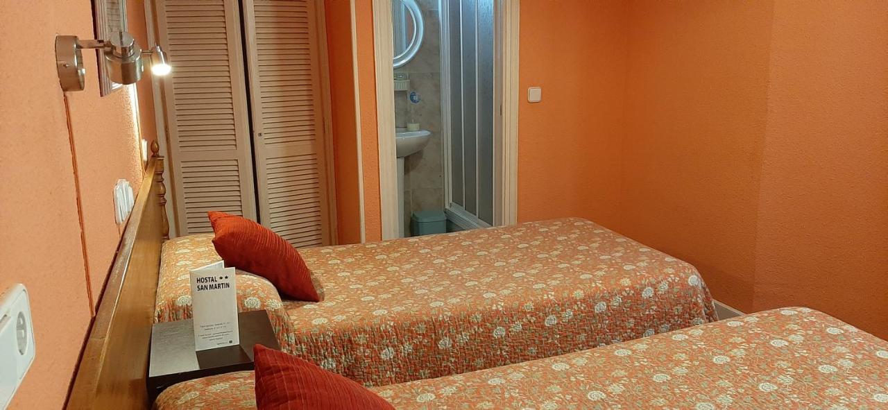 Hostal San Martin มาดริด ภายนอก รูปภาพ