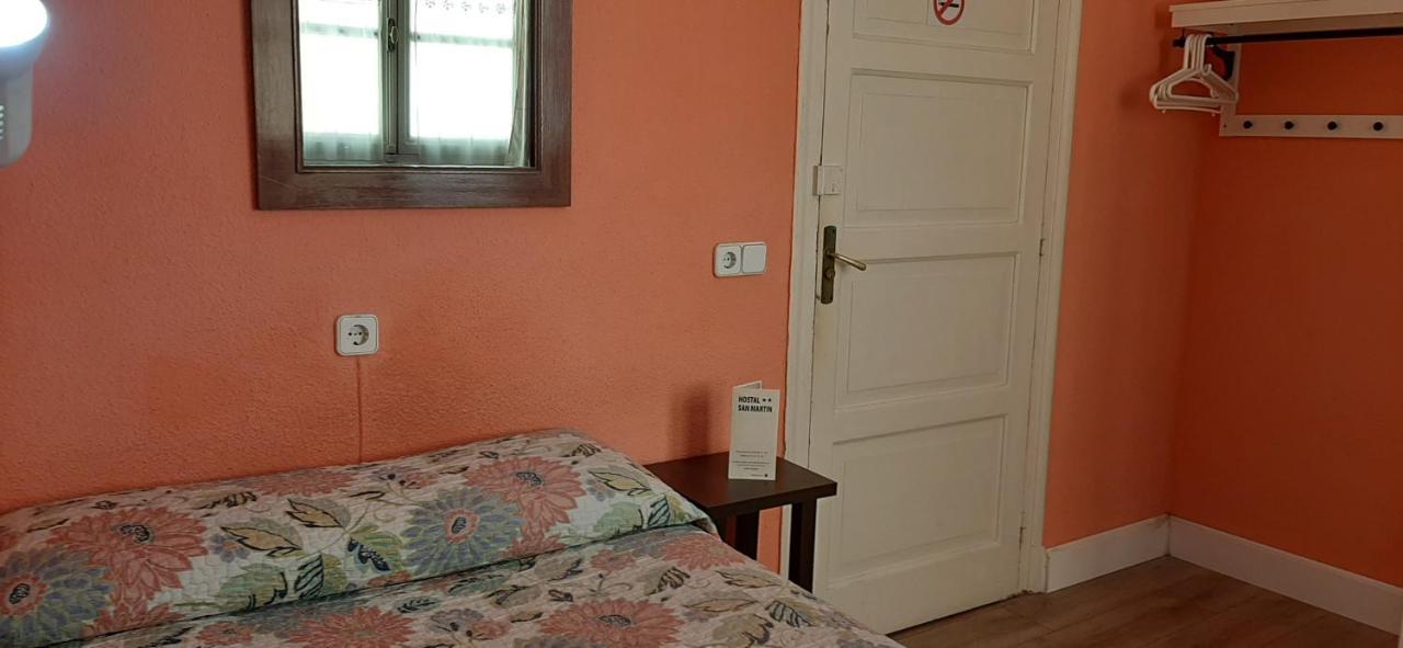 Hostal San Martin มาดริด ภายนอก รูปภาพ