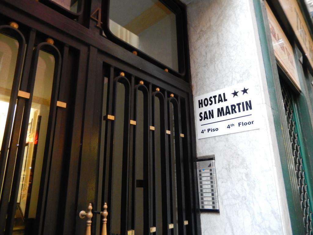 Hostal San Martin มาดริด ภายนอก รูปภาพ