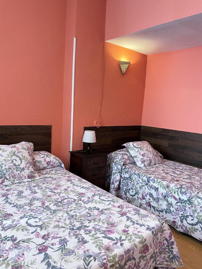 Hostal San Martin มาดริด ภายนอก รูปภาพ